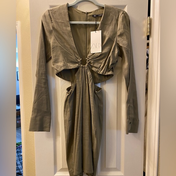 Zara Dresses & Skirts - ZARA Long Sleeve Mini Dress